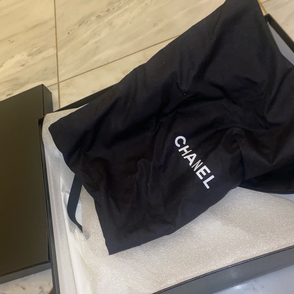 Chanel Boots - Picture 4 of 4